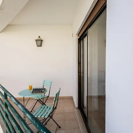 Apartment Paradise - By Smarthomes